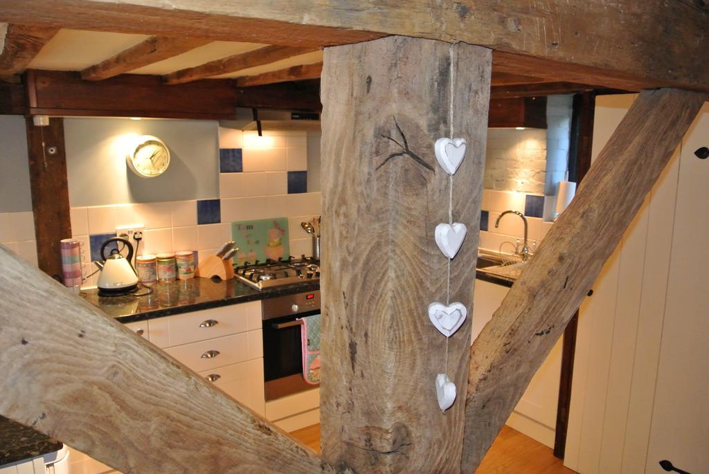 Frith Farm House Cottages Newnham  객실 사진