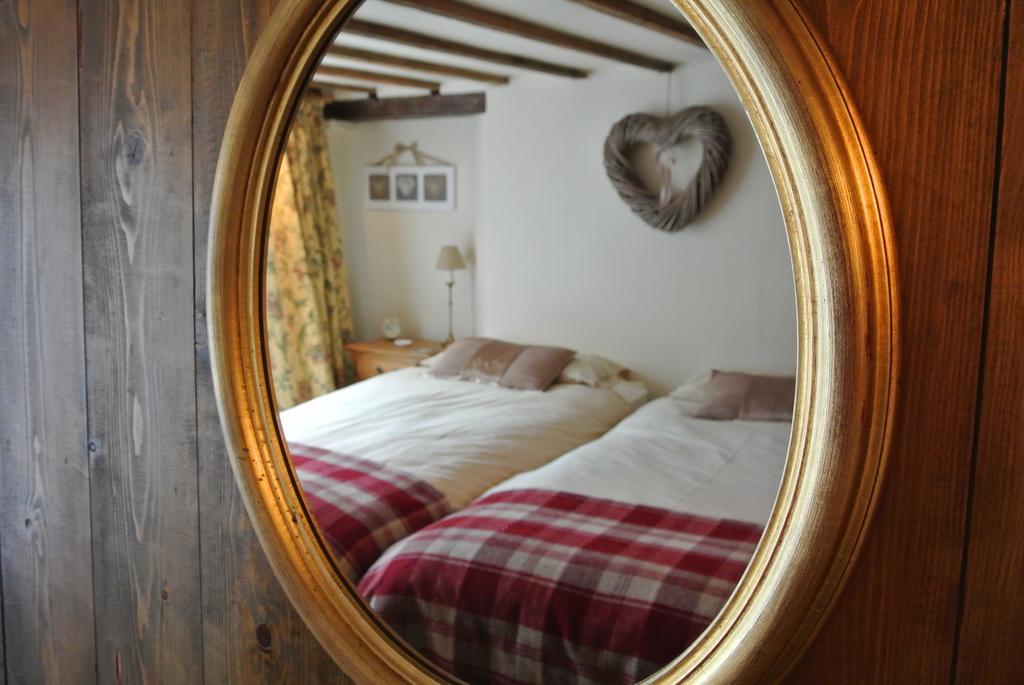 Frith Farm House Cottages Newnham  객실 사진